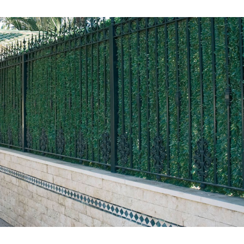 Хубав и удобен начин да покриете своята ограда