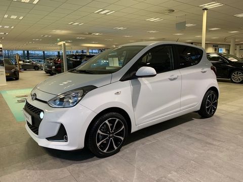 Hyundai i10 2019 Иновативен малък автомобил