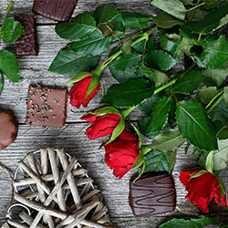 С какво да комбинираме букет от рози - шоколад